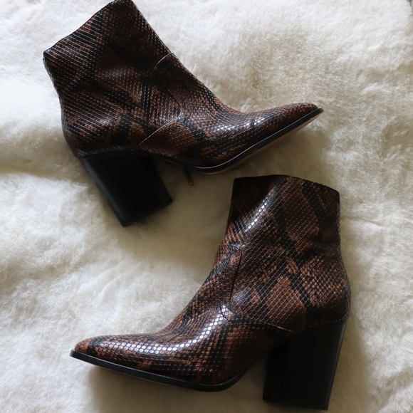 Zara Woman Python Boots - Picture 3 of 10